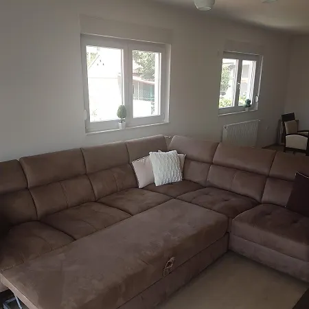 Lux Apartman Muratovic 公寓 *